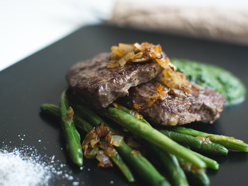 Paleo
              beef steak with vegetables